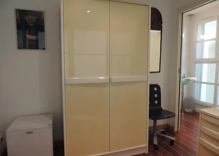 Single Avec Breakfast Alojamento de Acomodação e Pequeno-almoço